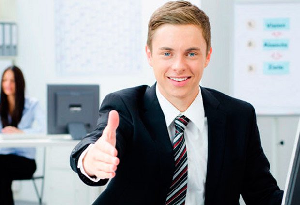 Менеджер по работе с клиентами